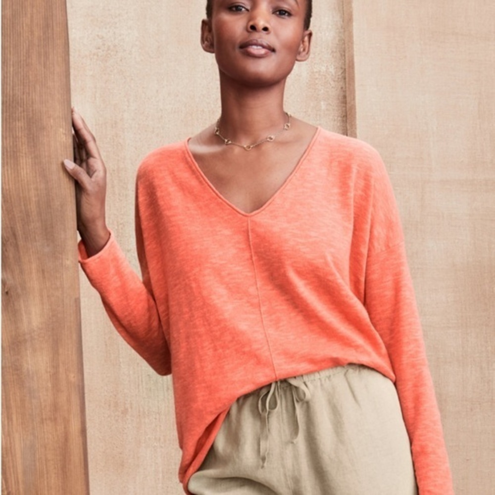 EILEEN FISHER Textured Linen Cotton Hi Low Vneck Sweater Coral Orange S